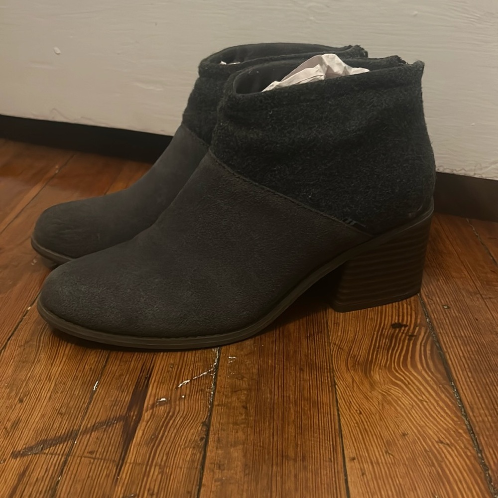 TOMS Block Heel Ankle Booties